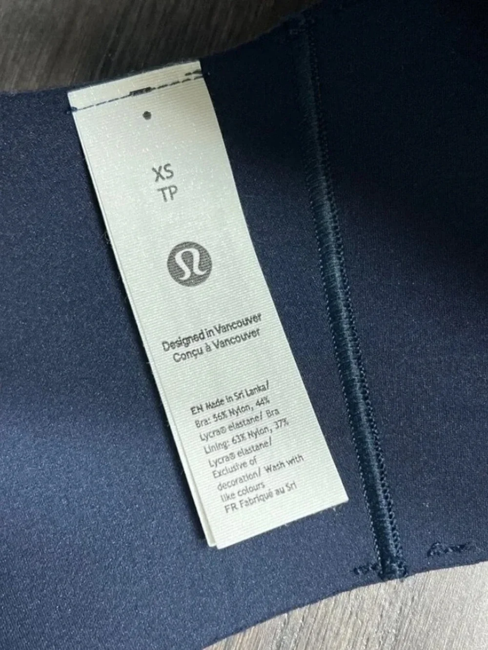 Lululemon NWT Go Further Bra with Support Code Technology True Navy